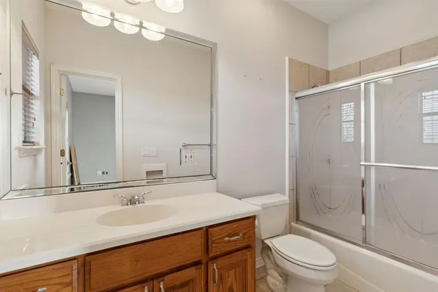 $1,999,000 | 609 Farm To Market Road 1306, Gainesville, TX 76240