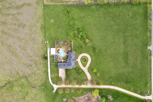 $1,999,000 | 609 Farm To Market Road 1306, Gainesville, TX 76240