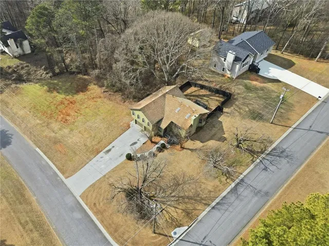 a view of yard with ocean view
