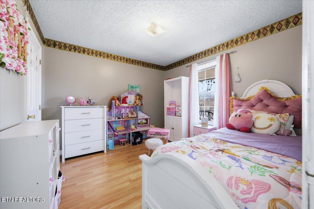 2201 Paris Road Knoxville, TN 37912 - Photo 17 of 36 08-IMG_2689