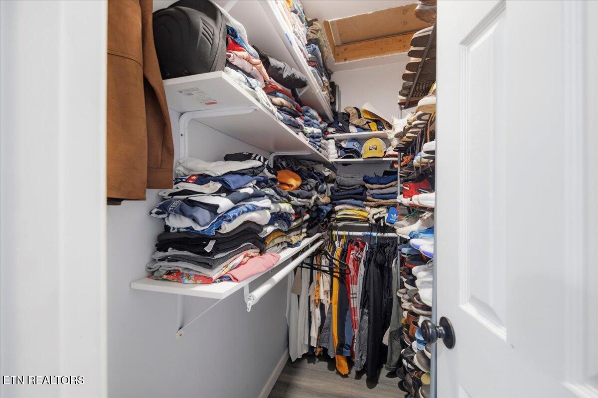 2201 Paris Road Knoxville, TN 37912 - Photo 26 of 36 27-IMG_2819