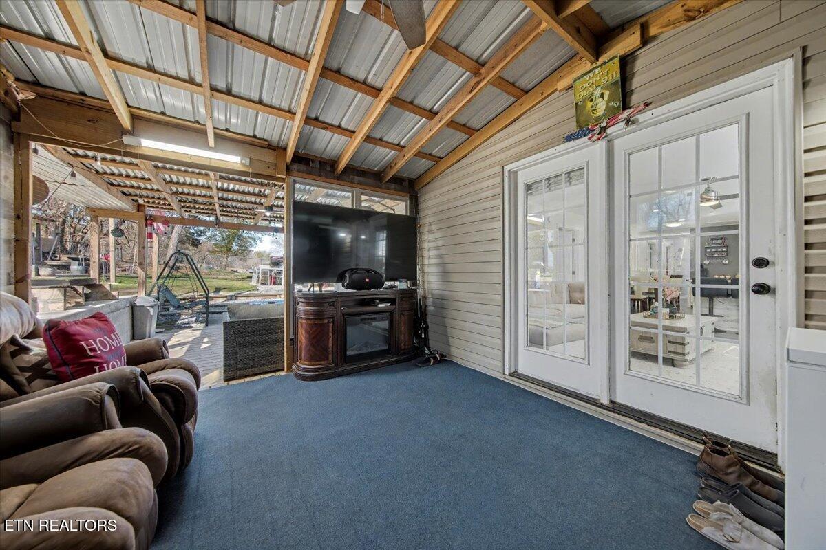 2201 Paris Road Knoxville, TN 37912 - Photo 29 of 36 30-IMG_2841