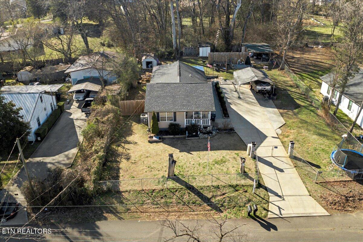 2201 Paris Road Knoxville, TN 37912 - Photo 36 of 36 40-DJI_20260220153705_0035_D