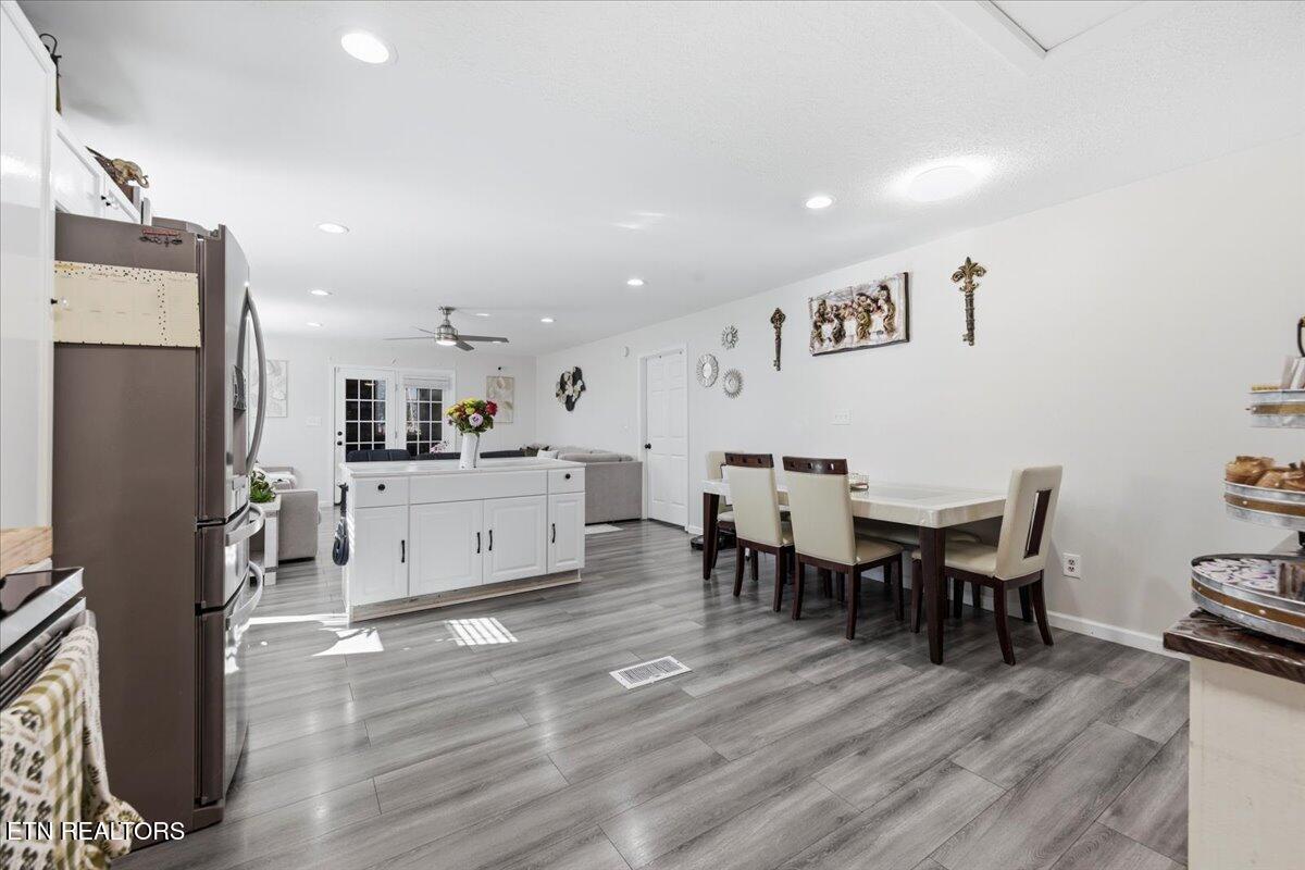 2201 Paris Road Knoxville, TN 37912 - Photo 8 of 36 18-IMG_2749