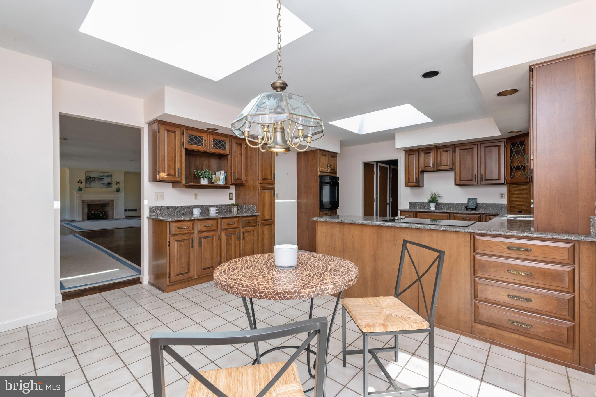 13806 Cripplegate Road Phoenix, MD 21131 - Photo 22 of 63 Eat In Kitchen with Skylights