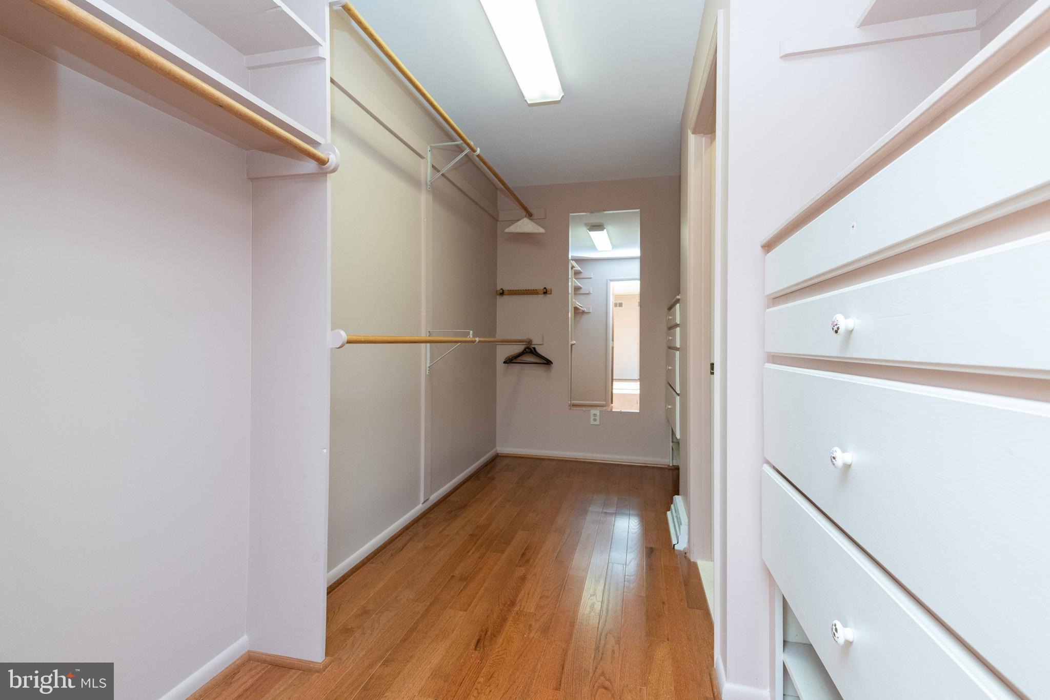 13806 Cripplegate Road Phoenix, MD 21131 - Photo 33 of 63 Master Walk-in Closet