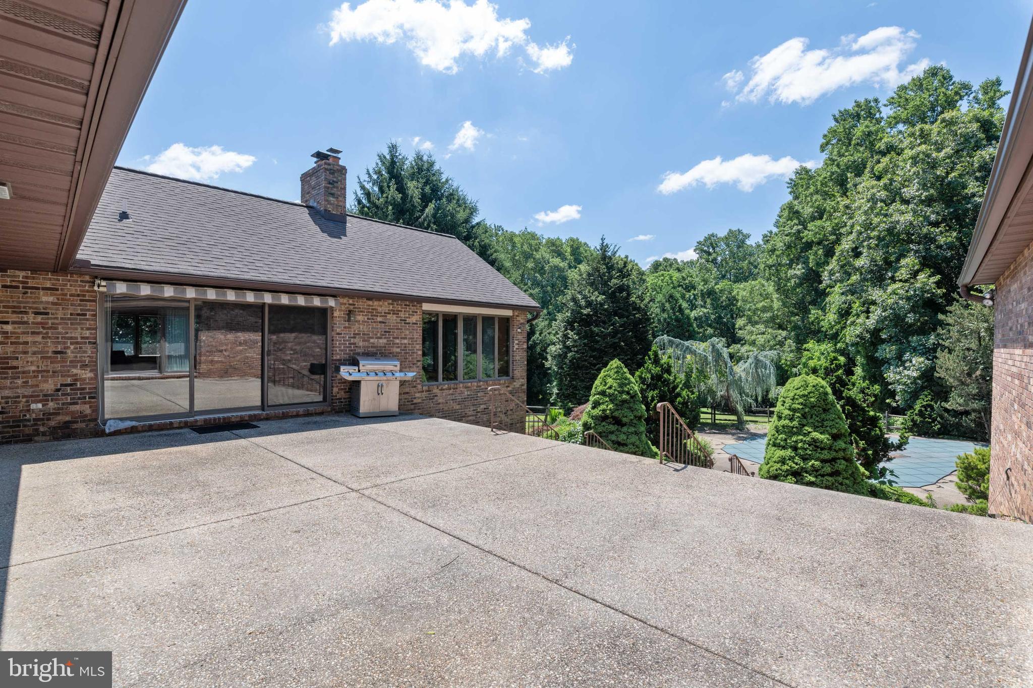 13806 Cripplegate Road Phoenix, MD 21131 - Photo 9 of 63 Back Patio