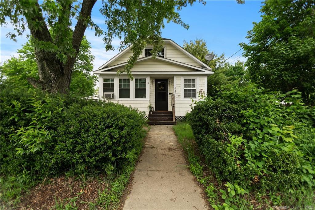 18 Canterbury Road Plainfield, CT 06374 - Photo 1 of 1