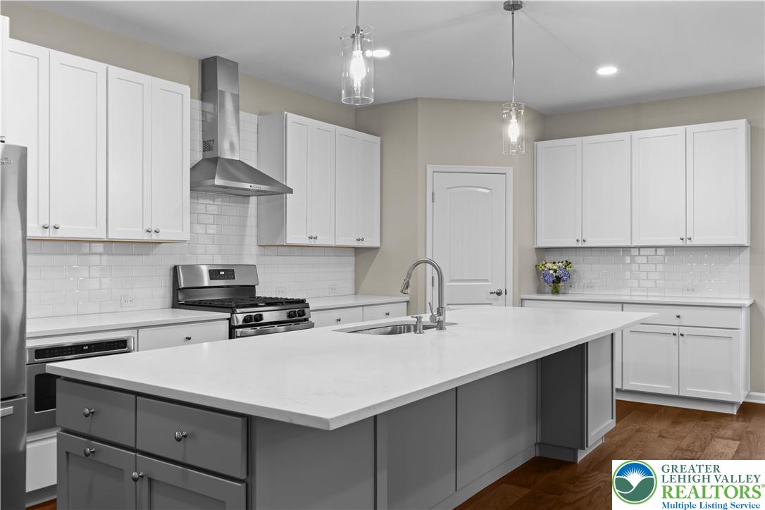 3532 Gentlewind Way Emmaus, PA 18049 - Photo 8 of 41 Gallery Image 8