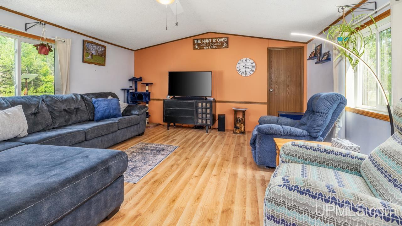 6478 32nd Road Rapid River, MI 49878 - Photo 7 of 26 Gallery Image 7