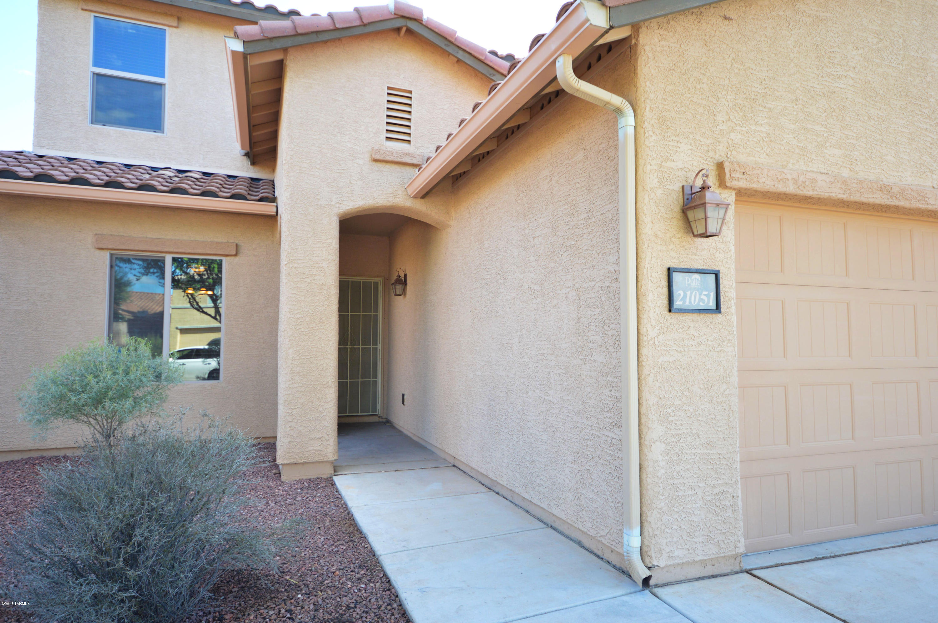 21051 East Treasure Road Red Rock, AZ 85145 - Photo 2 of 32 Gallery Image 2