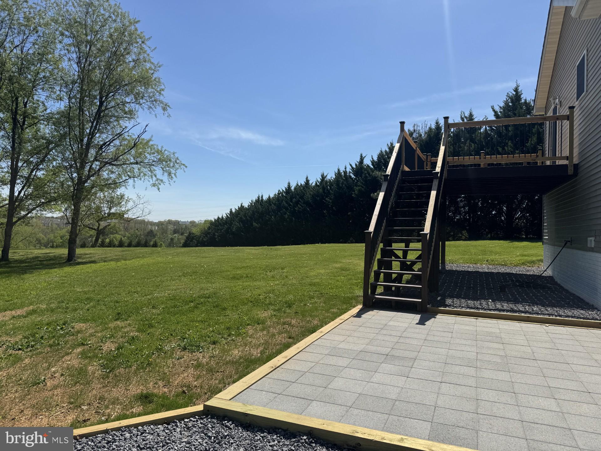 174 Open Field Lane Falling Waters, WV 25419 - Photo 11 of 61