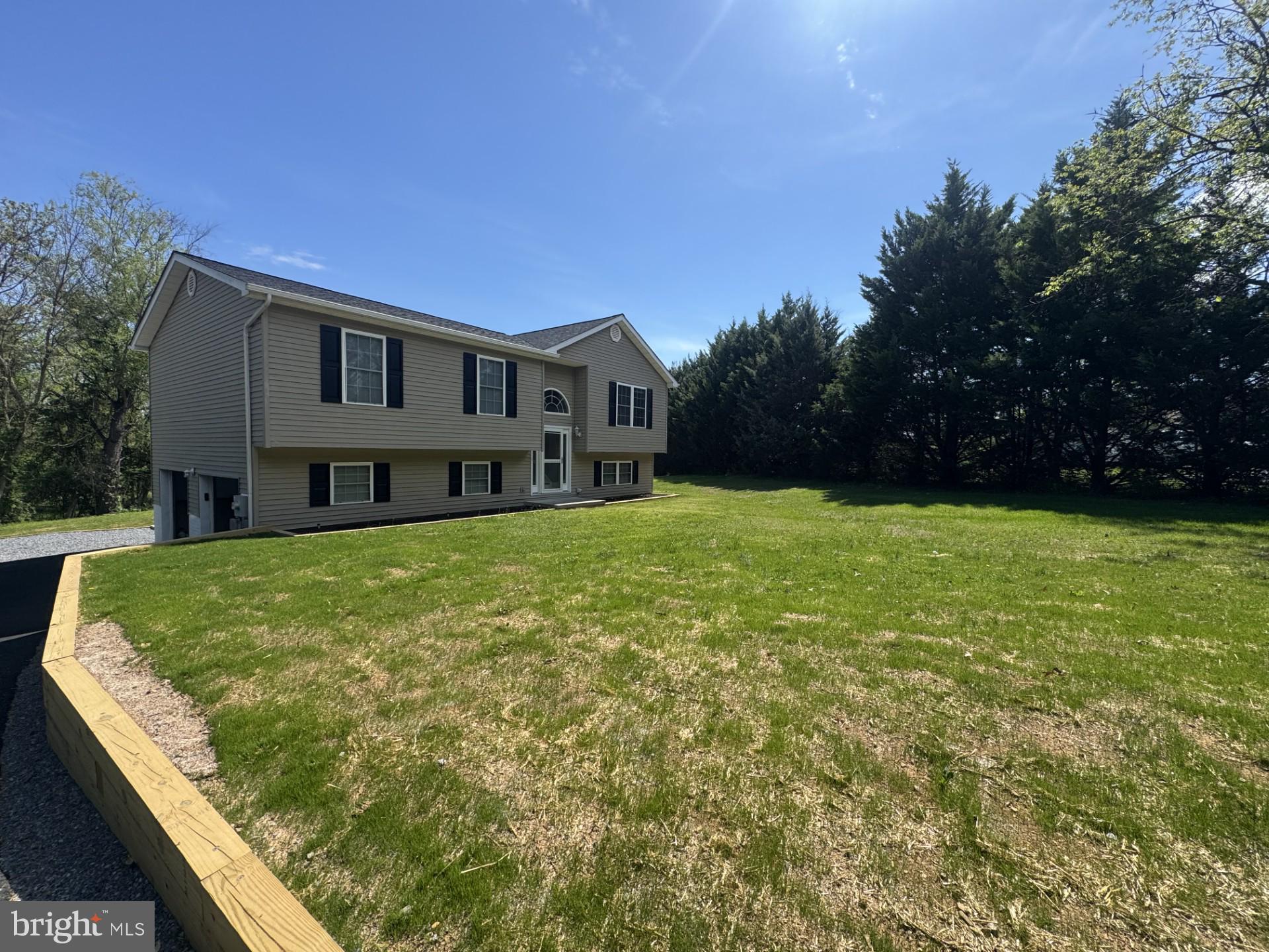 174 Open Field Lane Falling Waters, WV 25419 - Photo 5 of 61