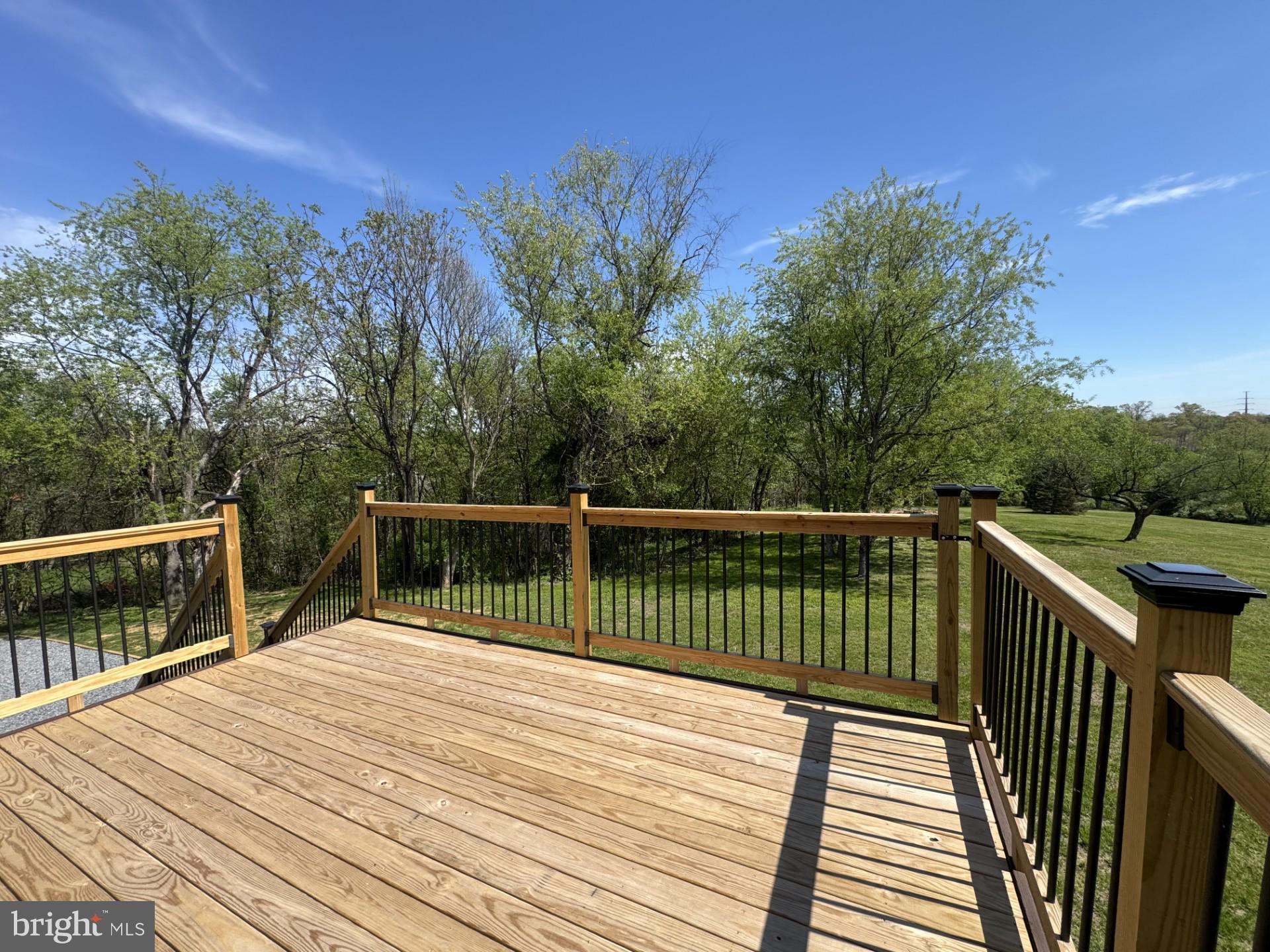 174 Open Field Lane Falling Waters, WV 25419 - Photo 7 of 61