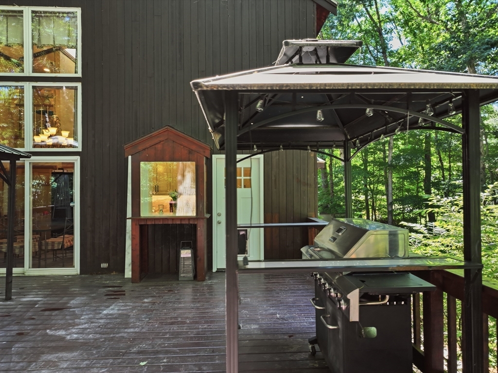 41 Apple Road Brimfield, MA 01010 - Photo 25 of 37