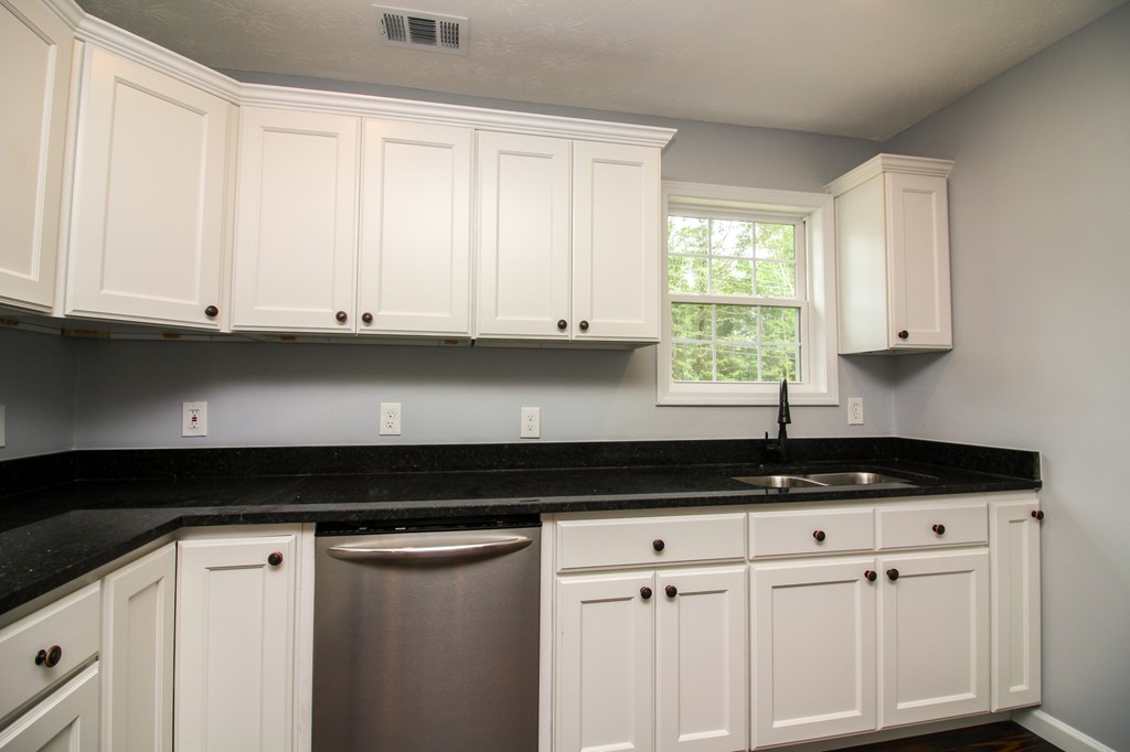 3644 Forrest Road Columbus, GA 31907 - Photo 6 of 23
