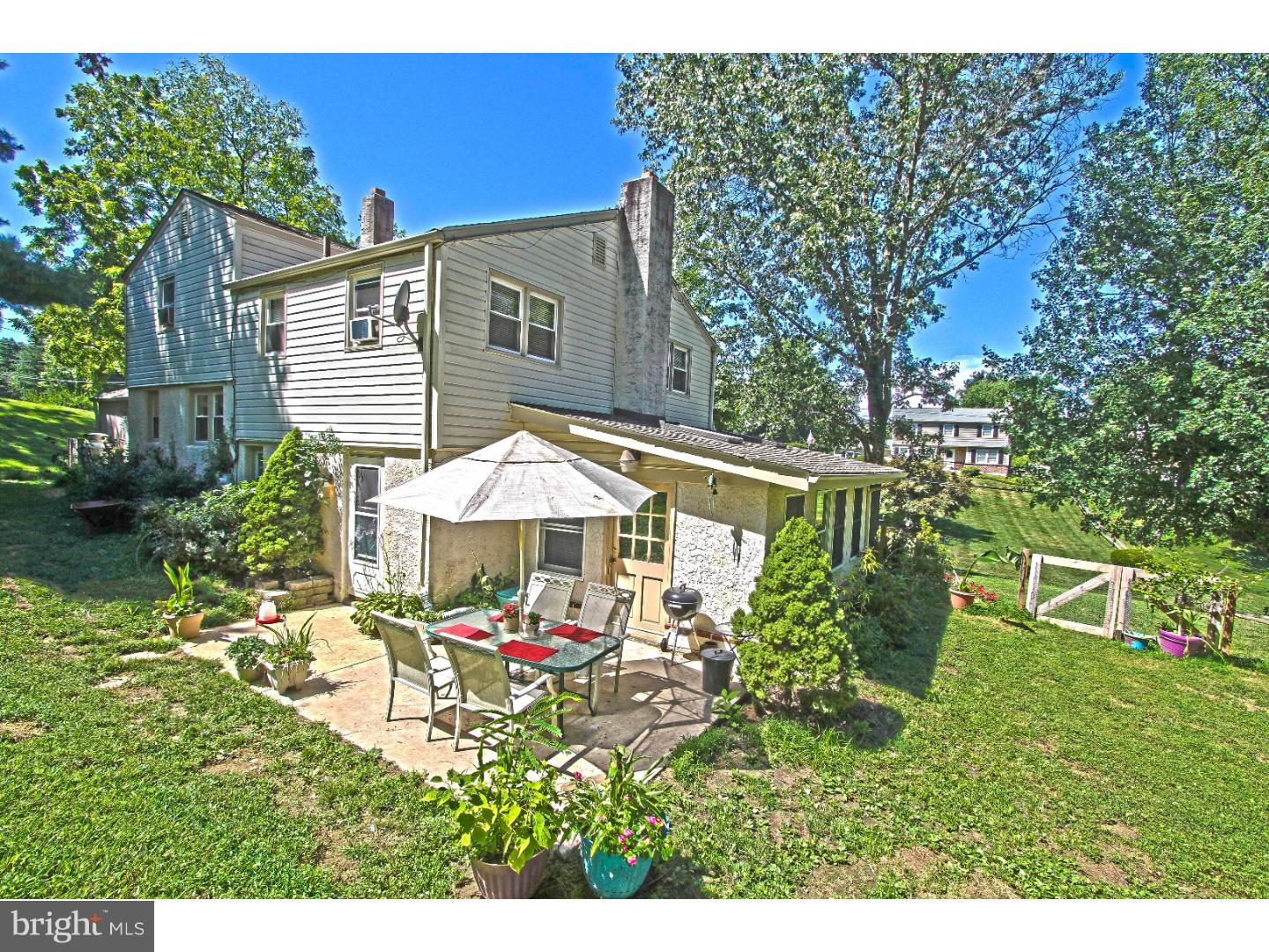 1322 Hall Road West Chester, PA 19380 - Photo 22 of 25 Exterior Back