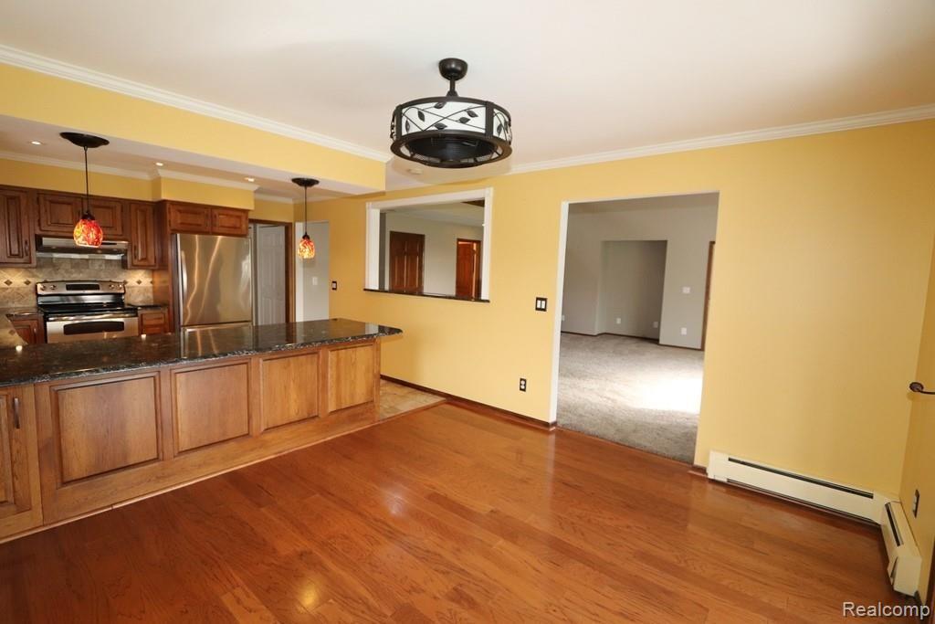 9444 Irish Road Grand Blanc, MI 48439 - Photo 15 of 60 IMG_2841.JPG