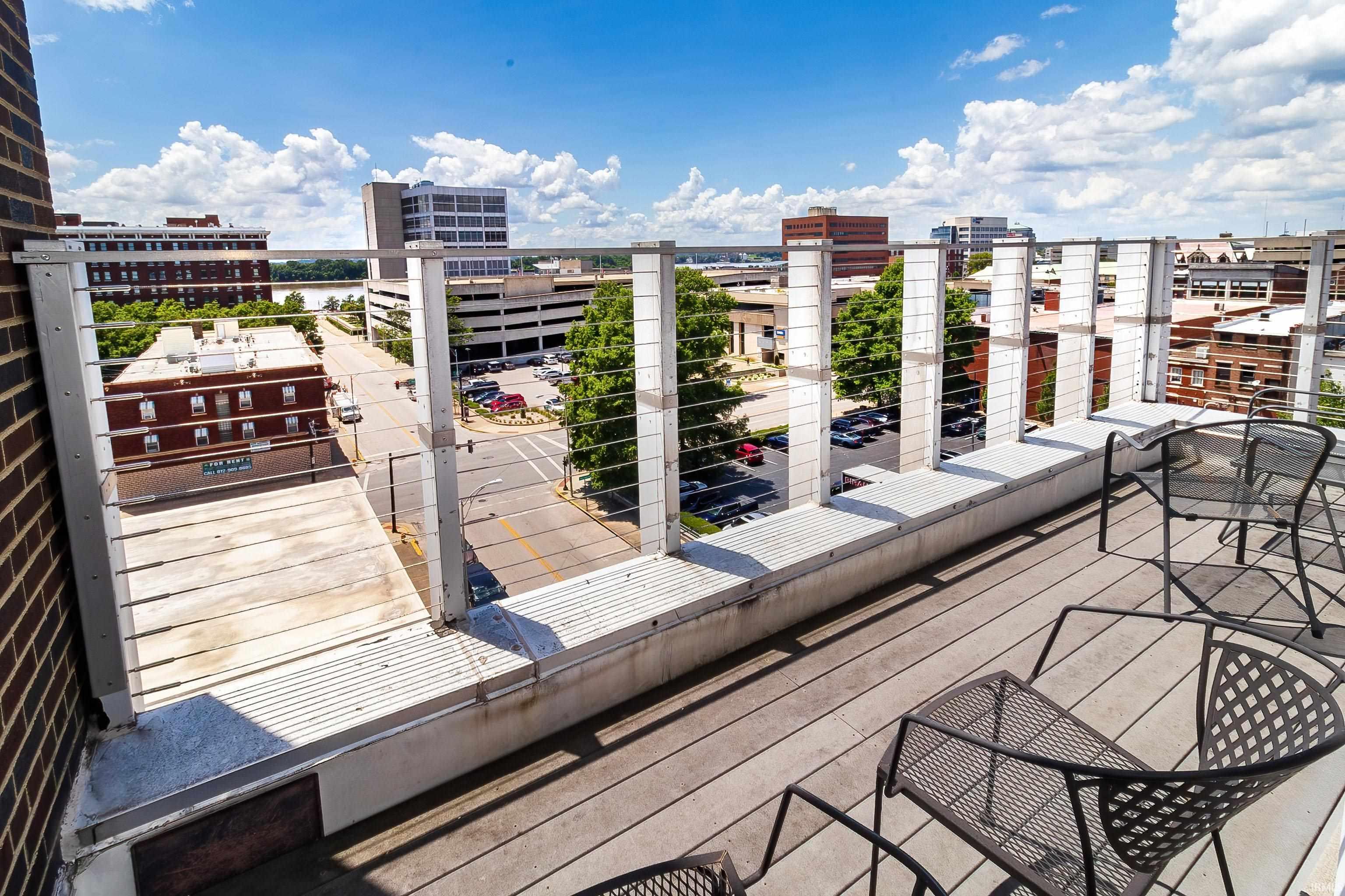 101 Southeast 3rd Street, Unit 3B Evansville, IN 47708 - Photo 18 of 24