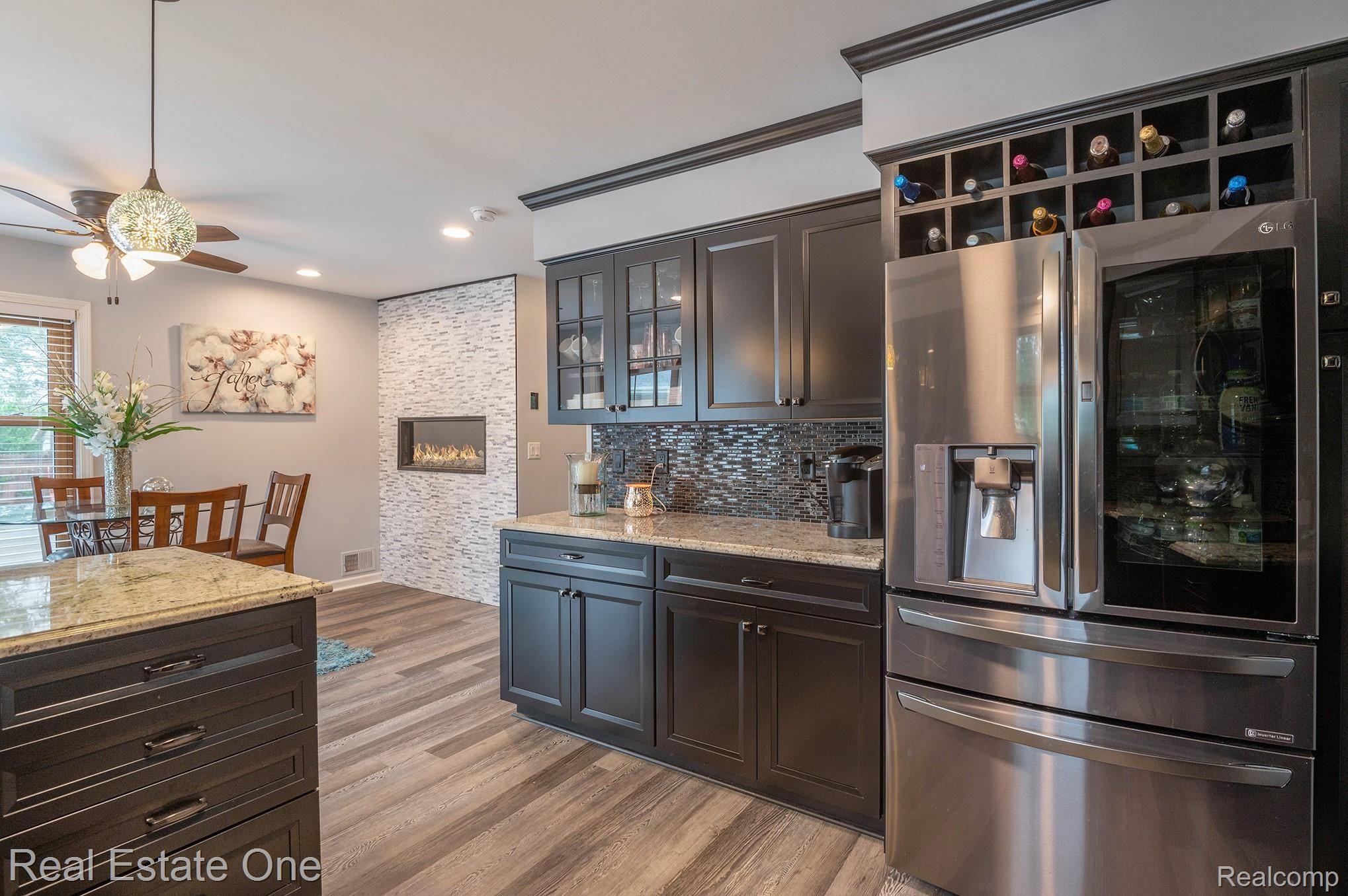 4293 Rural Street Waterford, MI 48329 - Photo 12 of 56 Kitchen View 3