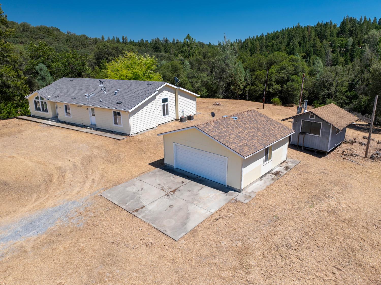 7071 Bayne Road Placerville, CA 95667 - Photo 1 of 61