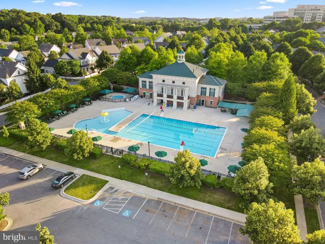 $771,000 | 703 Rolling Fields Way, Rockville, MD 20850