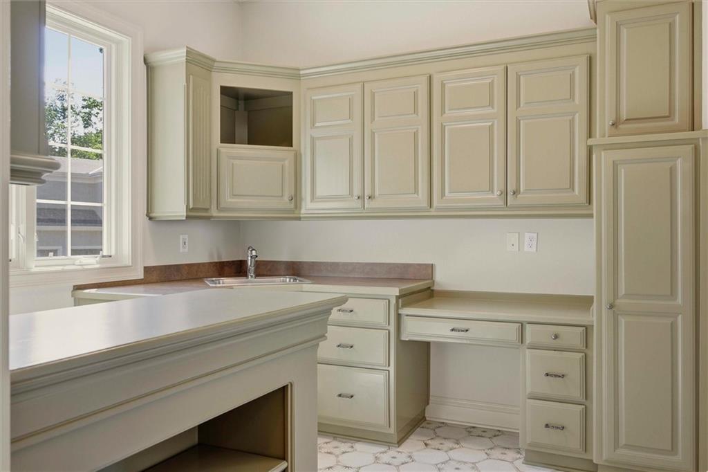 469 Northwest Riven Rock Place Lee's Summit, MO 64081 - Photo 50 of 86