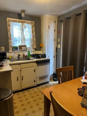 $225,000 | 808 Washington Street, Auburn, MA 01501