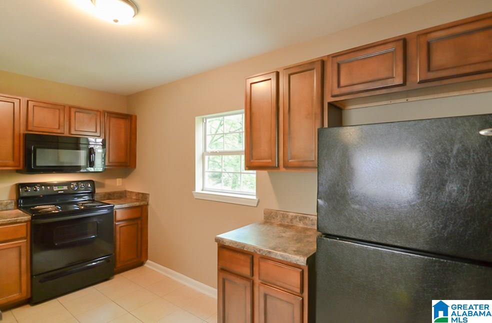 8765 Sunset Drive Leeds, AL 35094 - Photo 14 of 31
