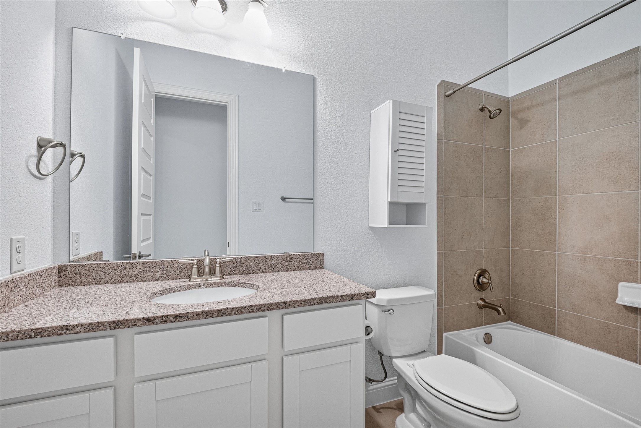 13326 Lake Chesdin Road Houston, TX 77044 - Photo 21 of 47 Gallery Image 21