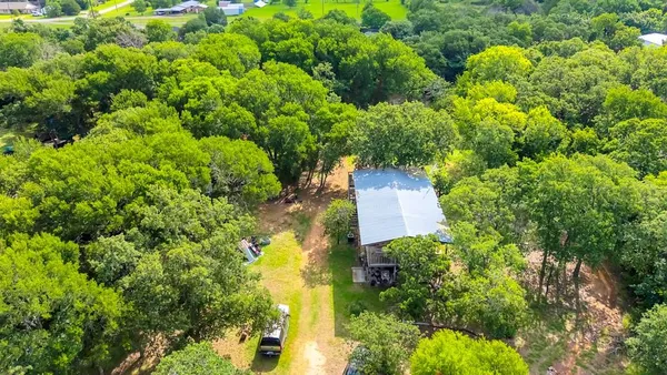 $180,000 | 2429 County Road 427A, Cleburne, TX 76031