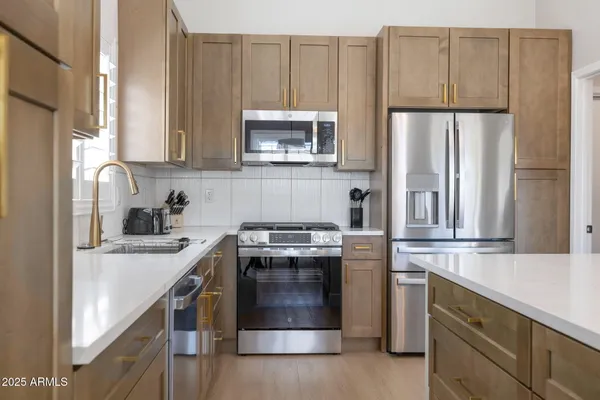 $579,900 | 3755 North 151st Avenue, Goodyear, AZ 85395