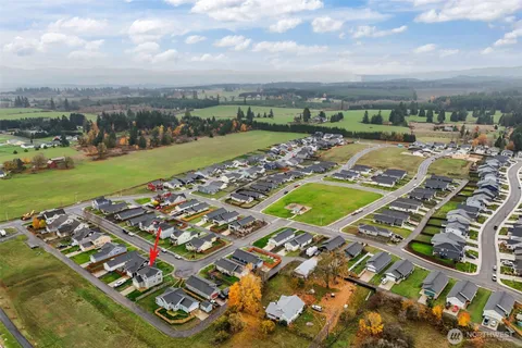 $400,000 | 708 Miller Street, Winlock, WA 98596