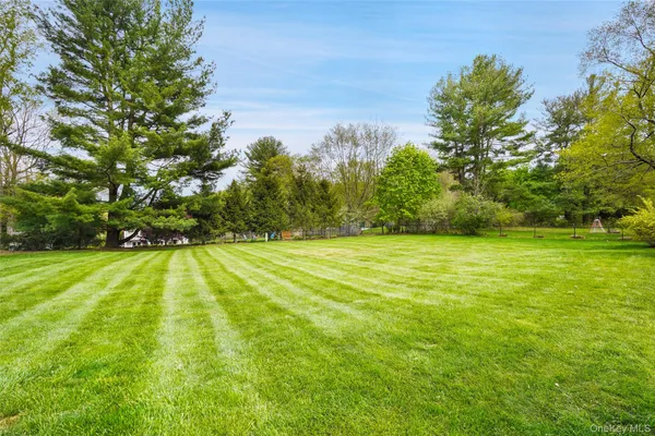 $1,189,000 | 15 Debbie Lane, Cross River, NY 10518