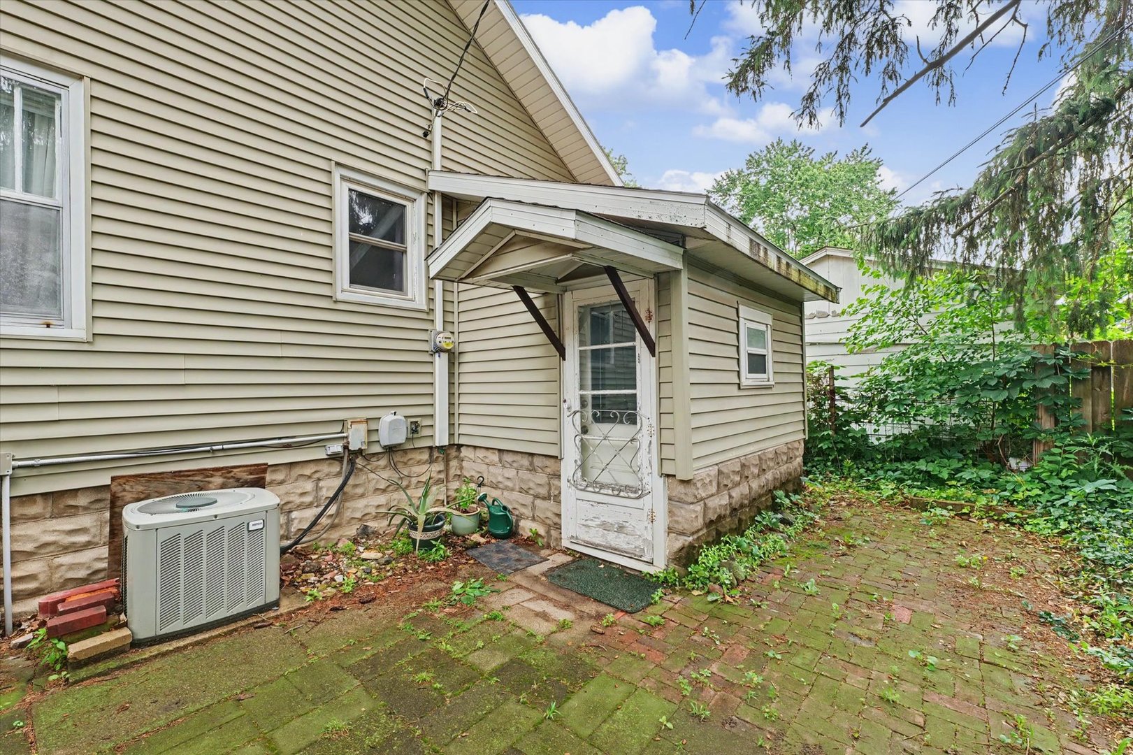 206 North Victor Street Champaign, IL 61821 - Photo 26 of 28