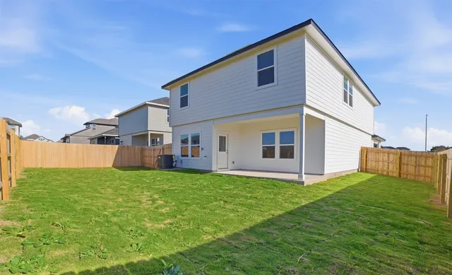 $2,300 | 246 Shenandoah Drive, Kyle, TX 78640