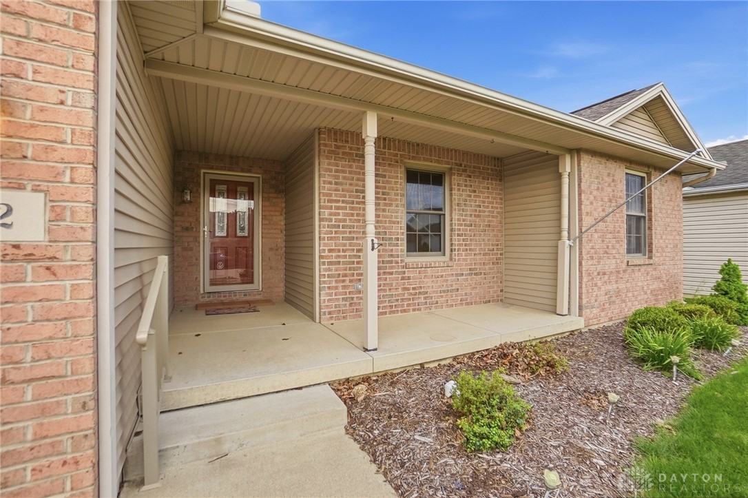 522 Northpoint Court Troy, OH 45373 - Photo 5 of 45