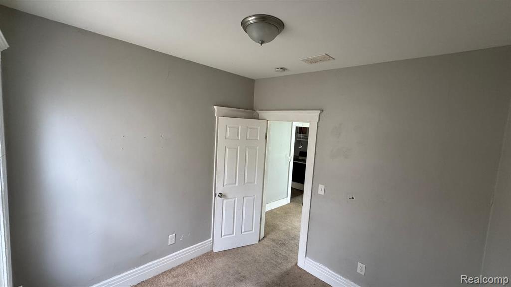 253 Beechwood Street River Rouge, MI 48218 - Photo 14 of 25