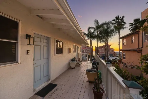 $2,750,000 | 1318 South Pacific Street, Oceanside, CA 92054