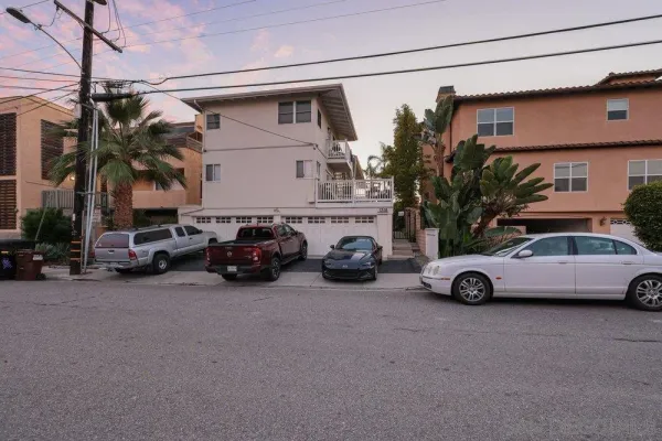 $2,750,000 | 1318 South Pacific Street, Oceanside, CA 92054