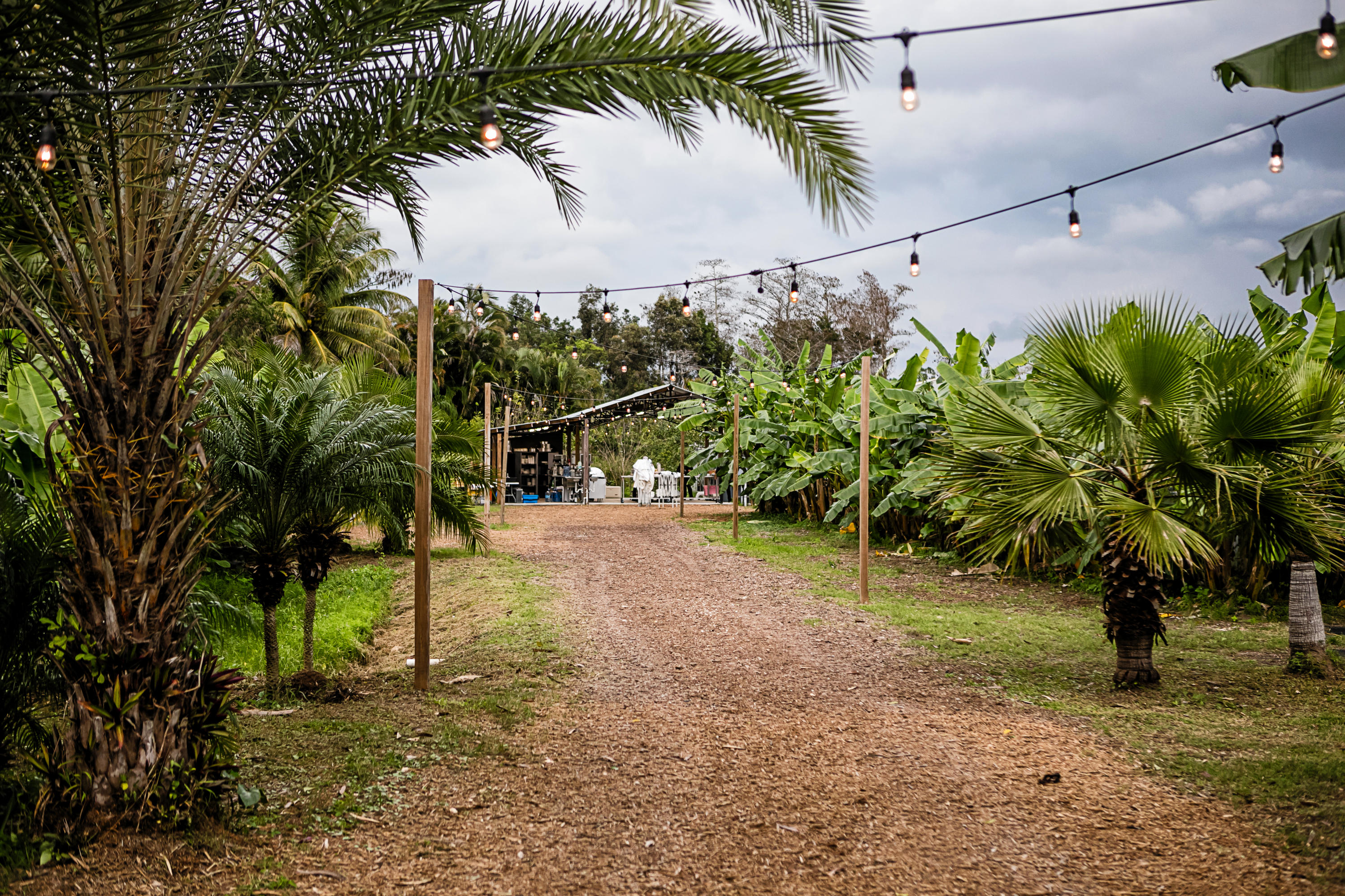 1442 E Road Loxahatchee Groves, FL 33470 - Photo 21 of 23 walkway