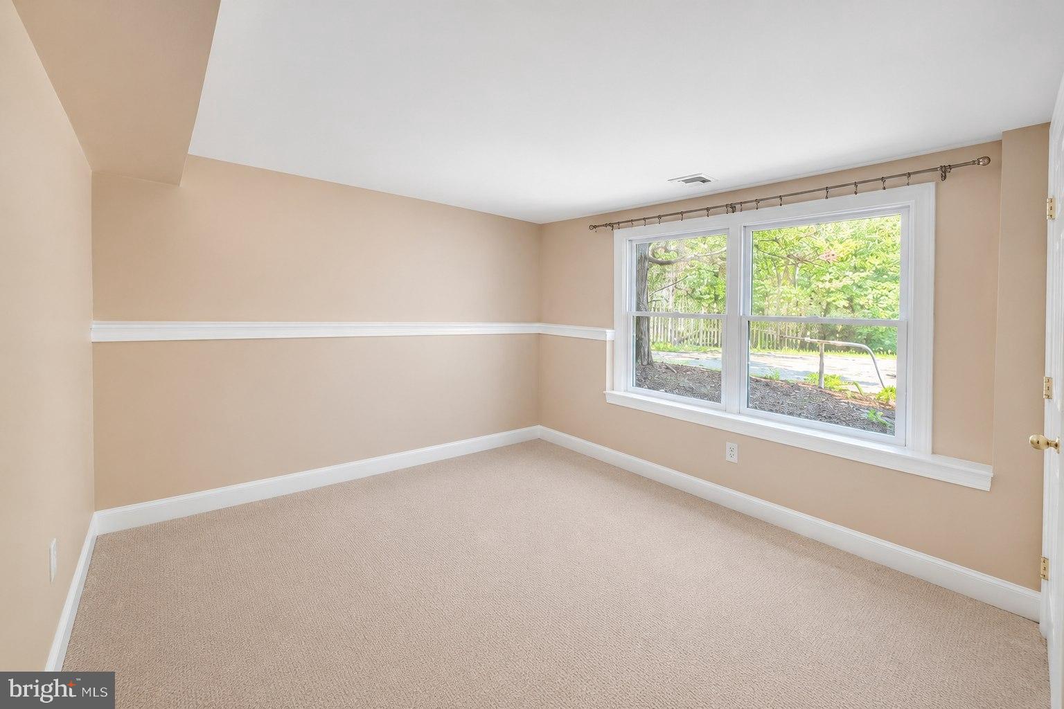 947 Cherry Hill Road Princeton, NJ 08540 - Photo 18 of 38