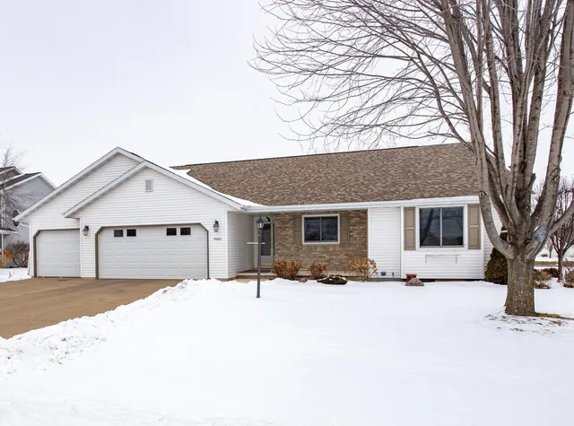 $415,000 | W6032 Cornflower Drive, Appleton, WI 54915