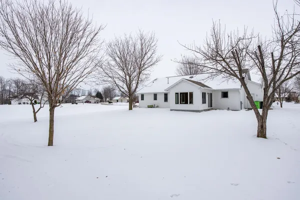 $415,000 | W6032 Cornflower Drive, Appleton, WI 54915