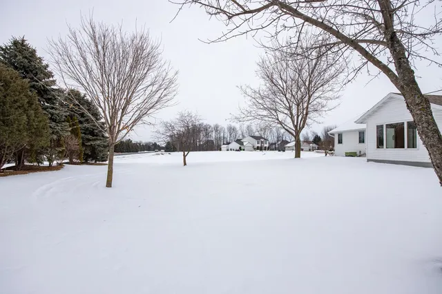 $415,000 | W6032 Cornflower Drive, Appleton, WI 54915