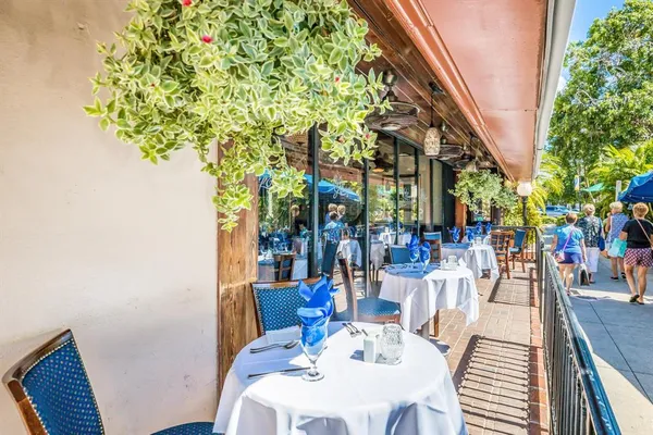 $6,850 | 1750 Benjamin Franklin Drive, Unit 9B, Sarasota, FL 34236