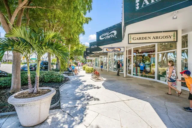 $9,400 | 1750 Benjamin Franklin Drive, Unit 9B, Sarasota, FL 34236