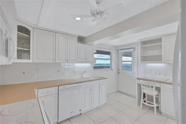 $2,450,000 | 6140 Midnight Pass Road, Unit 904, Sarasota, FL 34242