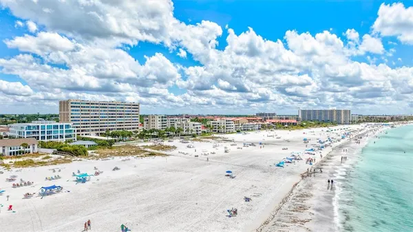 $2,450,000 | 6140 Midnight Pass Road, Unit 904, Sarasota, FL 34242