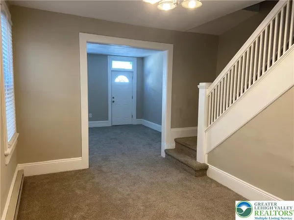 $1,800 | 810 Pine Street, Easton, PA 18042